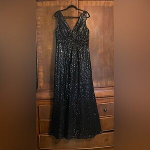 Gorgeous Christina Wu Occasions sequins formal gown. Size 20.